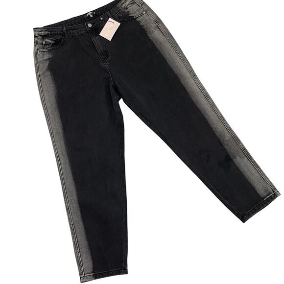 Missguided Plus Mom Jeans With Bleach Side Panel Black Size 16 - Picture 10 of 11